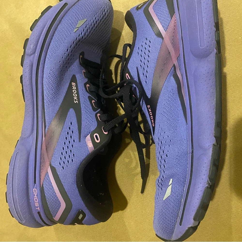 Brooks Ghost 15 Women's Shoes in Purple and Black-Size 7.5 - Picture 4 of 8